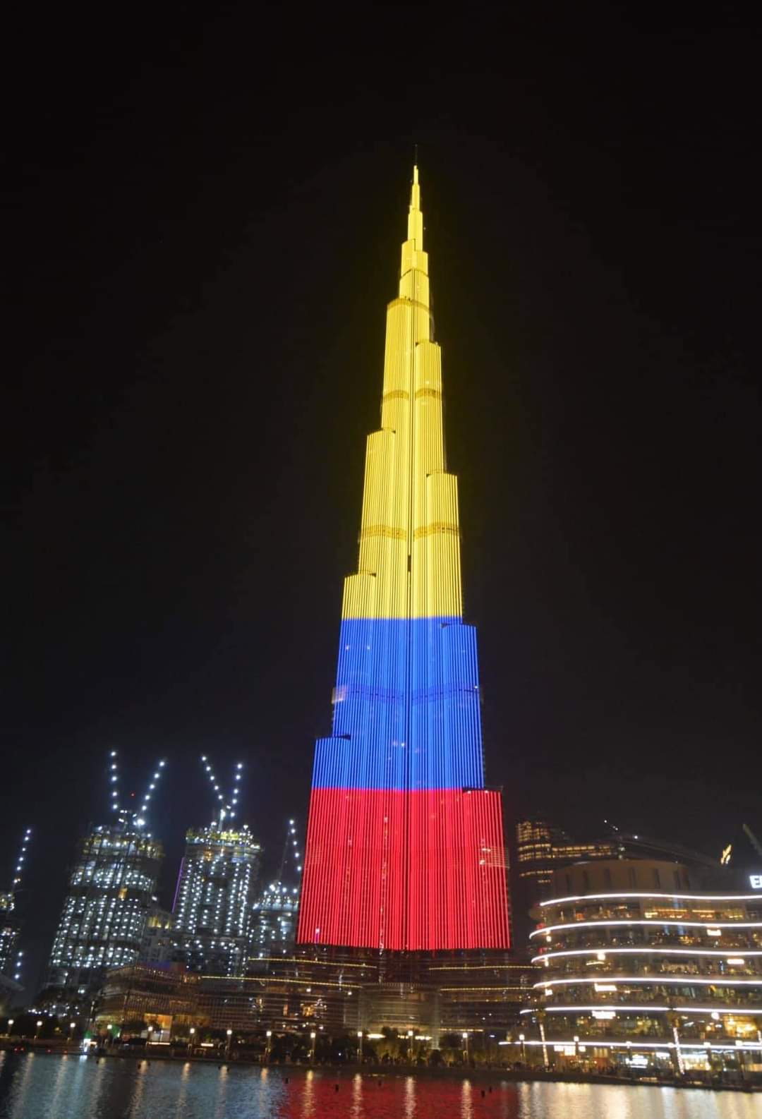 Burj_Khalifa_Colombia