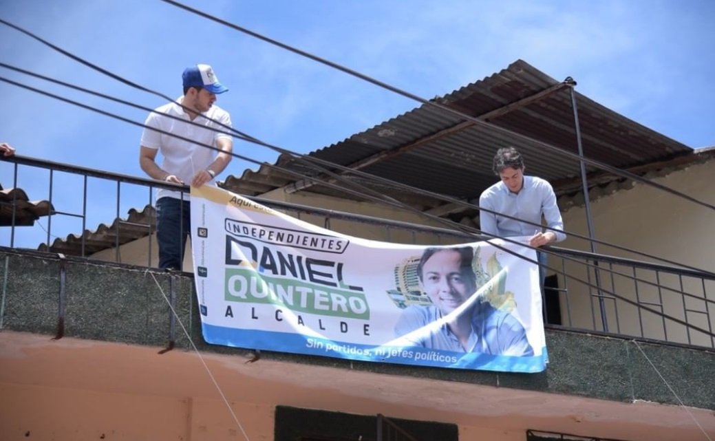 Esteban Restrepo y Quintero en campaña_Instagram @estebanrestre